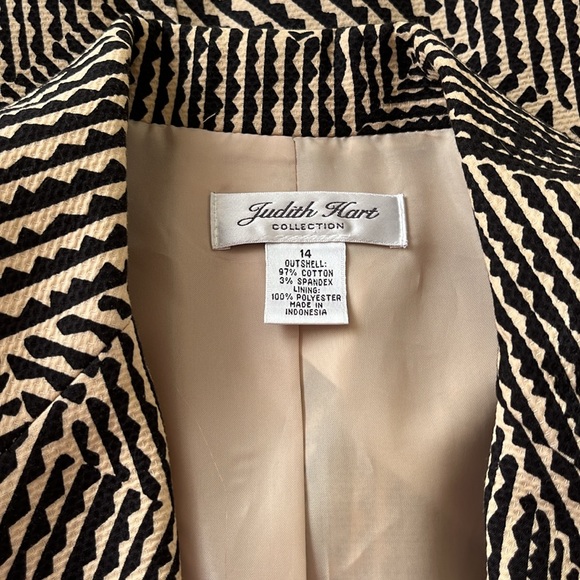 Judith Hart Collection patterned blazer - Picture 6 of 8